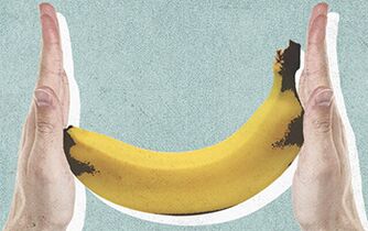 La dimensione del pene per l'esempio di una banana
